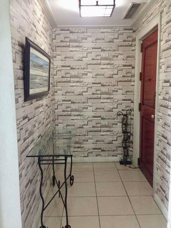 67 Sqm. Condo Unit In Robinson Place Residences Манила Экстерьер фото