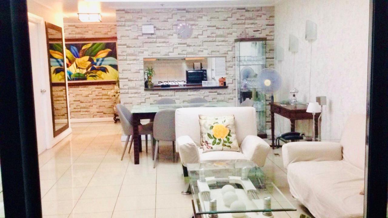 67 Sqm. Condo Unit In Robinson Place Residences Манила Экстерьер фото